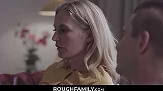 现场#1 视频: Cumshot and punishment from an older mom and son i...